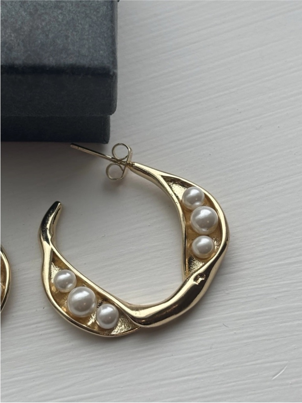 Gold Plated Pearl Hoop Earrings Organic Teardrop Statement Earring Chunky Modern - Picture 4 of 12